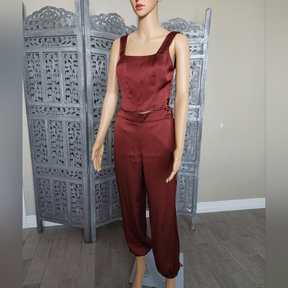 Express top and pant set